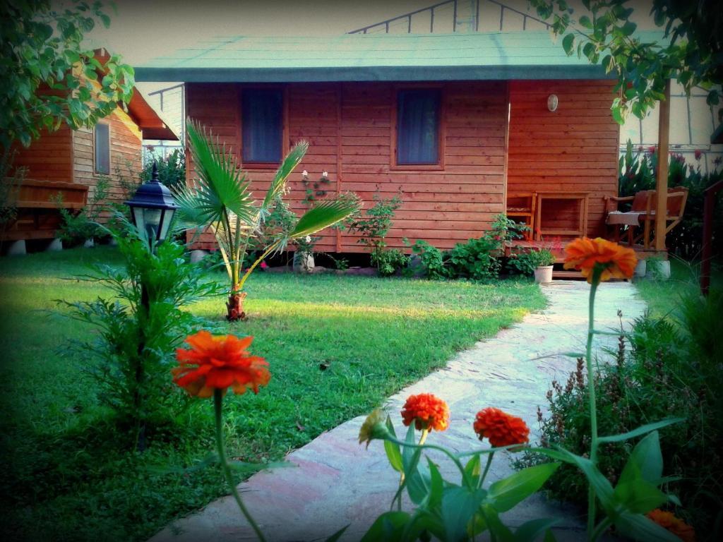 Sera Pansiyon Çıralı Habitación foto